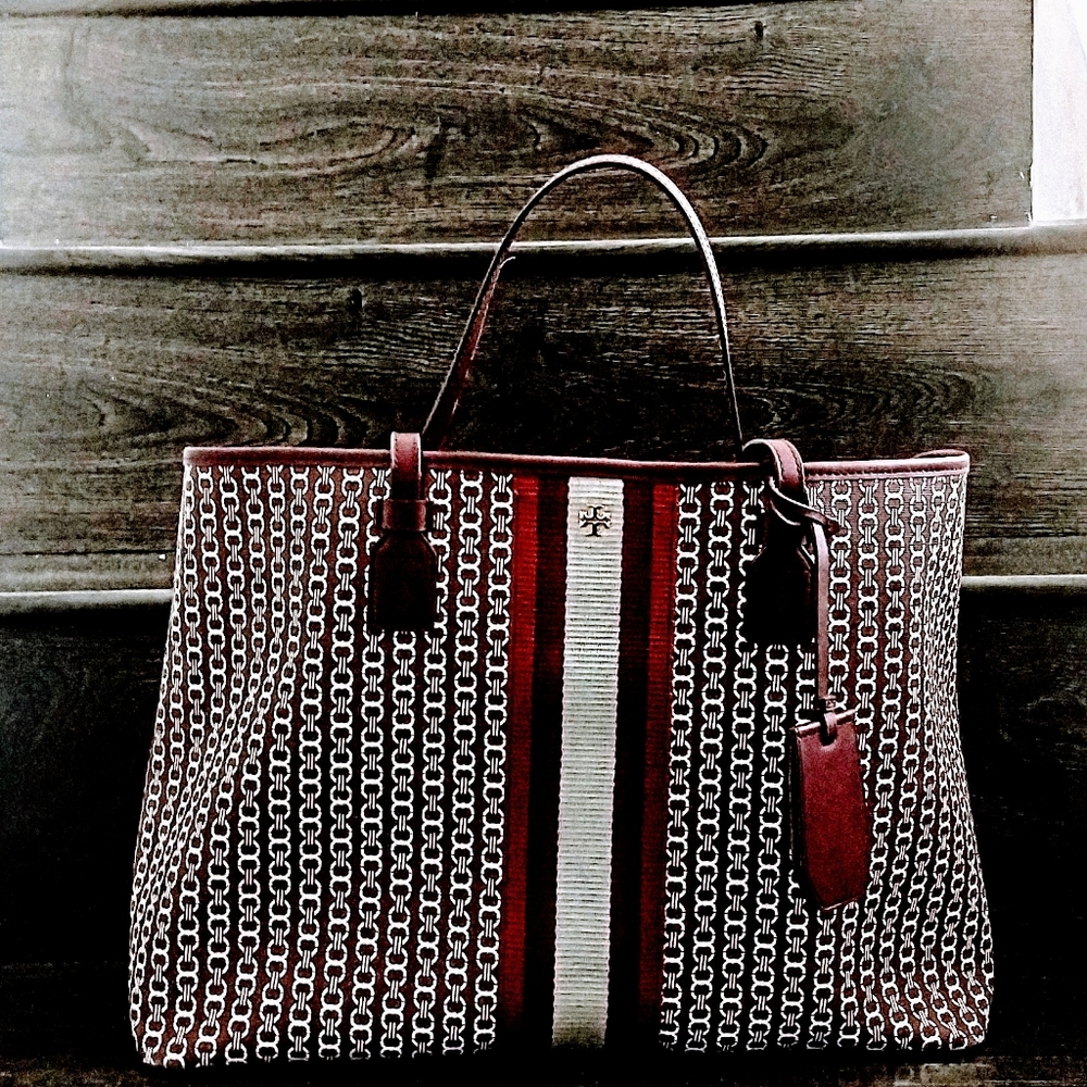 AUTHENTIC TORY BURCH GEMINI CHAIN LINK BURGUNDY LARGE TOTE BAG - Picture 2 of 2